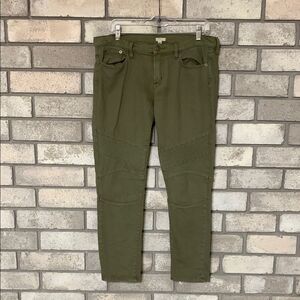 3for$20 jeans size 28